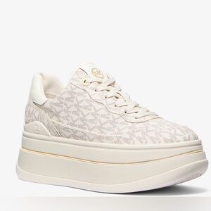 MICHAEL KORS
Hayes Signature Logo Platform Sneaker